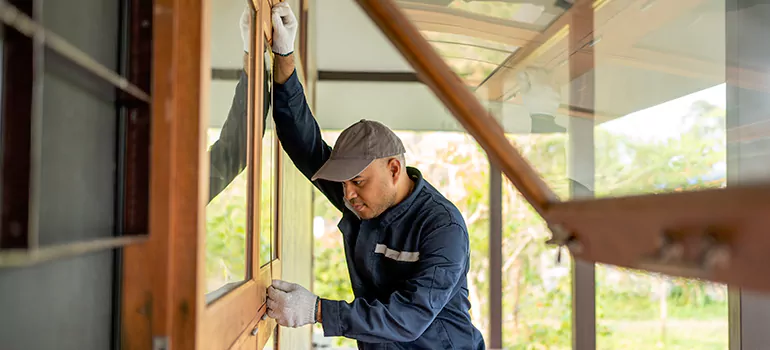Double Hung Vinyl Window Sash Replacement in Wright, FL